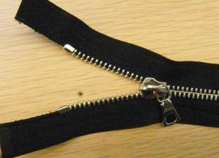 供應(yīng)8#成型牙金屬銅拉鏈/工廠直銷(G2品牌)/拉鏈廠_服裝服飾_世界工廠網(wǎng)中國(guó)產(chǎn)品信息庫(kù)