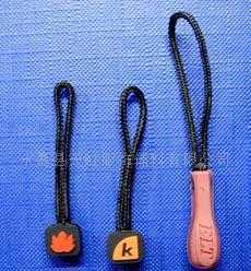 拉鏈配件全解析 拉片、拉鏈頭、拉把與軟膠拉片的功能與應用