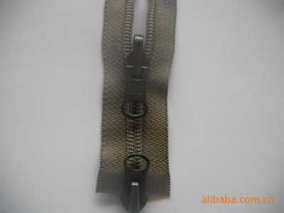 YKK 8號(hào)尼龍雙開尾拉鏈 品質(zhì)與實(shí)用性的完美結(jié)合