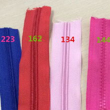 1號(hào)尼龍拉鏈 價(jià)格、批發(fā)與廠家選購全攻略